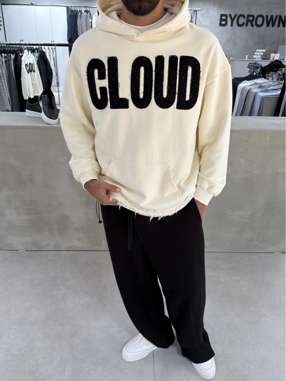 Krem Cloud Baskılı Oversize Sweat