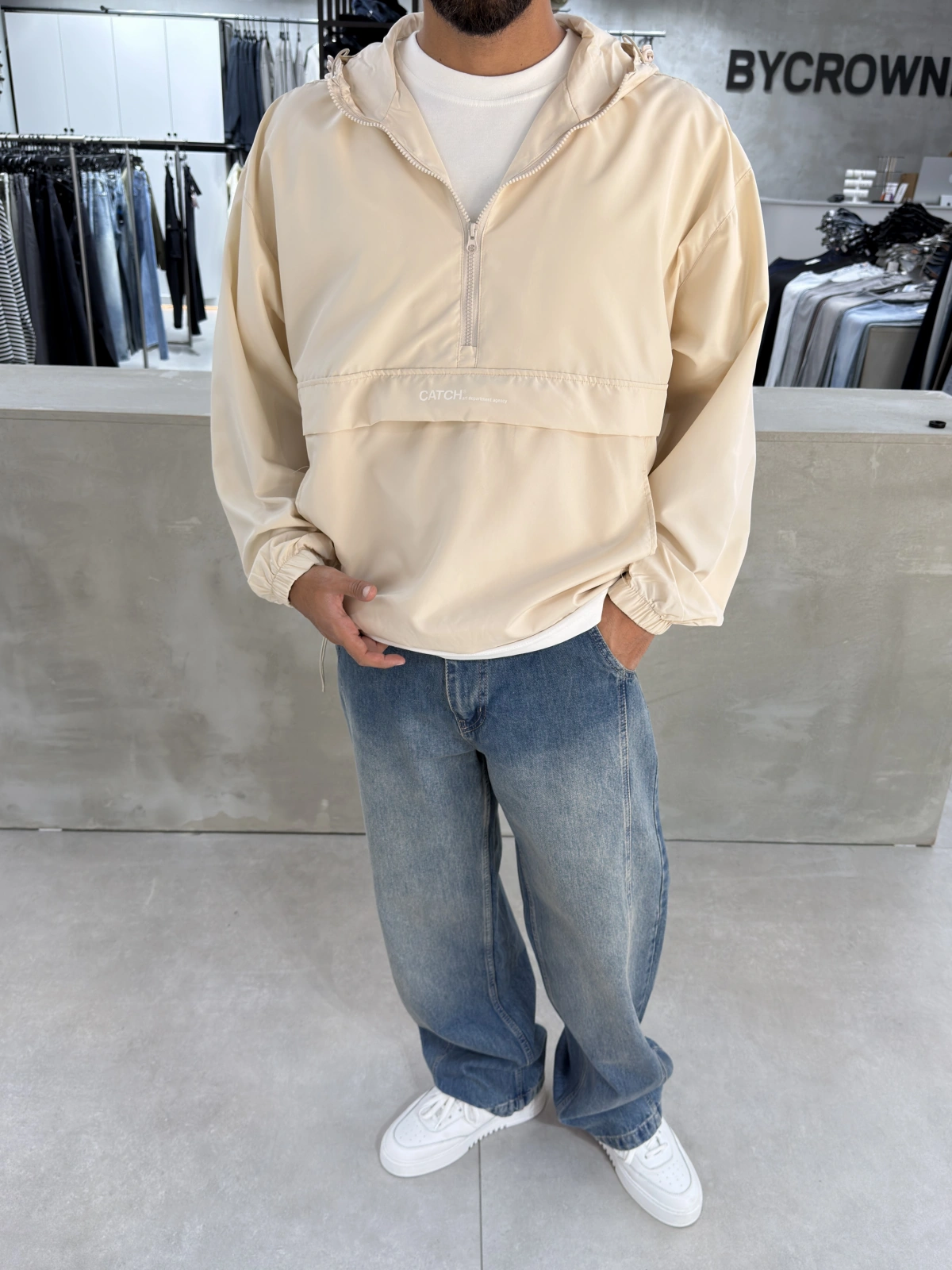Krem Kanguru Oversize Yağmurluk