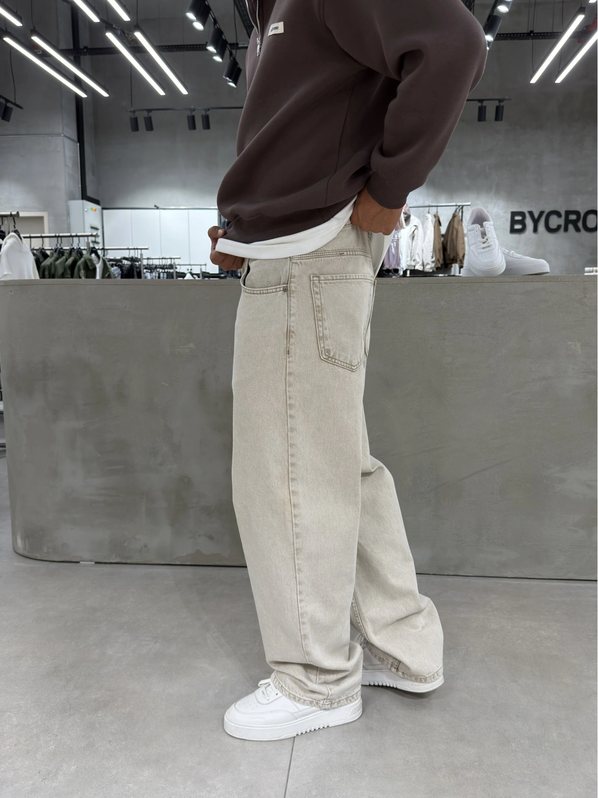 Açık Bej Yıkamalı Bol Kalıp Baggy Jean