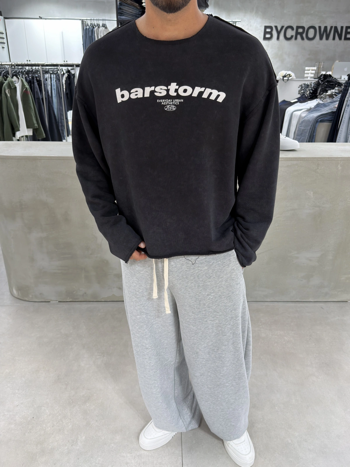 Siyah Barstorm Kesik Yaka Oversize Sweat