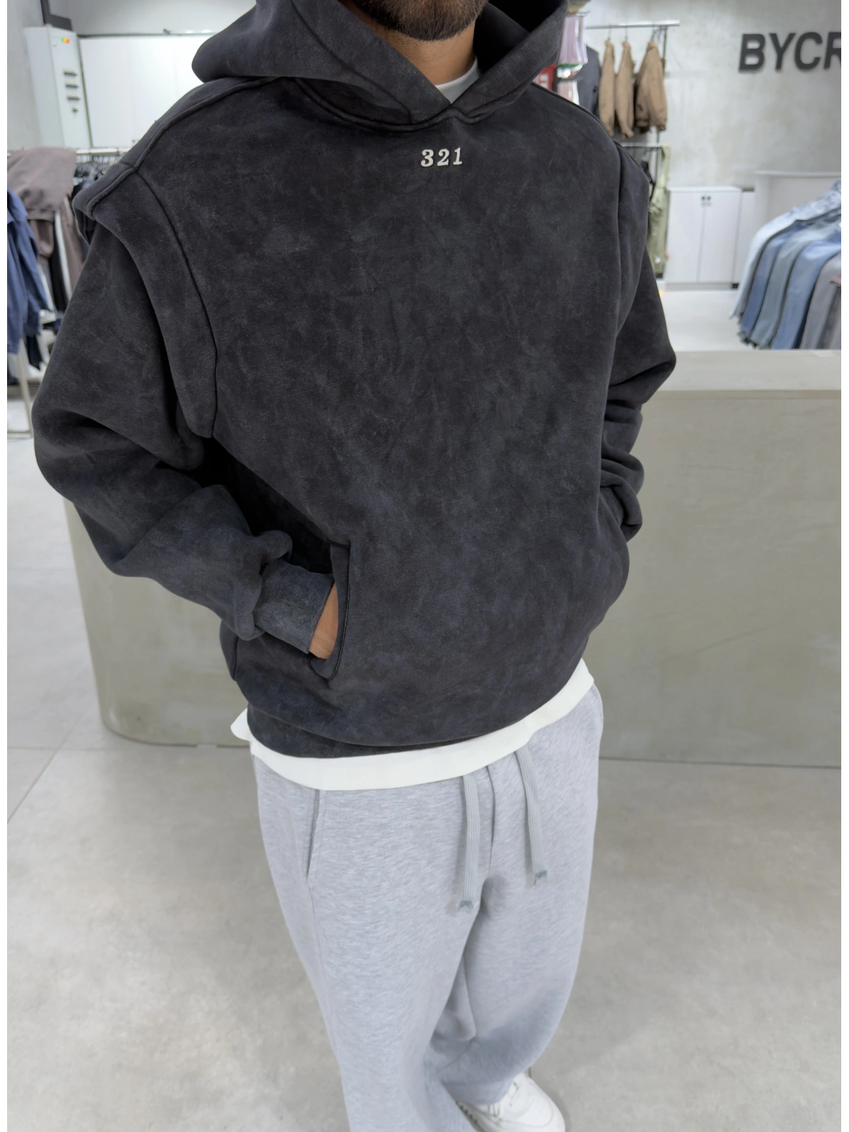 321 Siyah Yıkamalı Oversize Sweatshirt