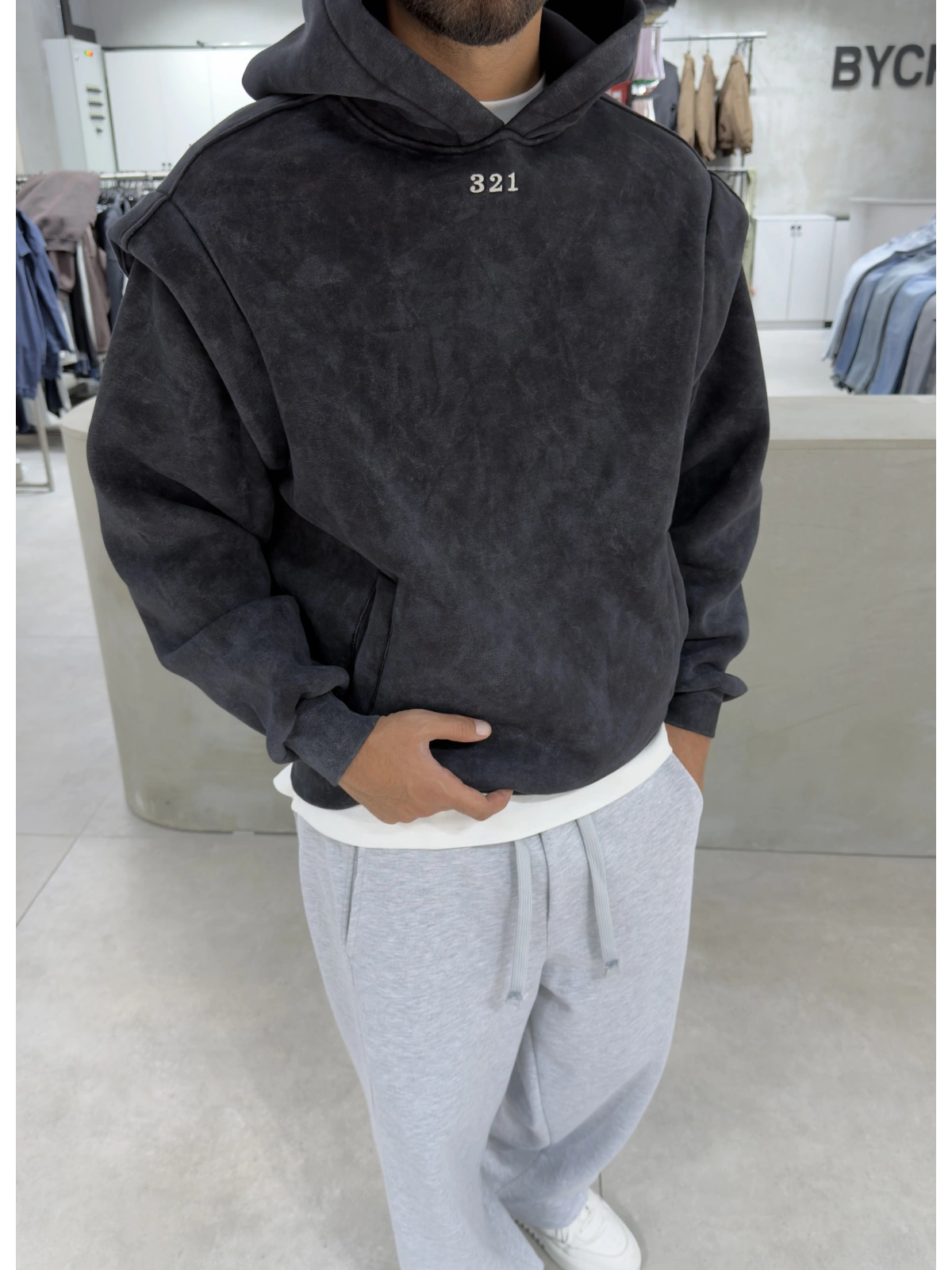 321 Siyah Yıkamalı Oversize Sweatshirt