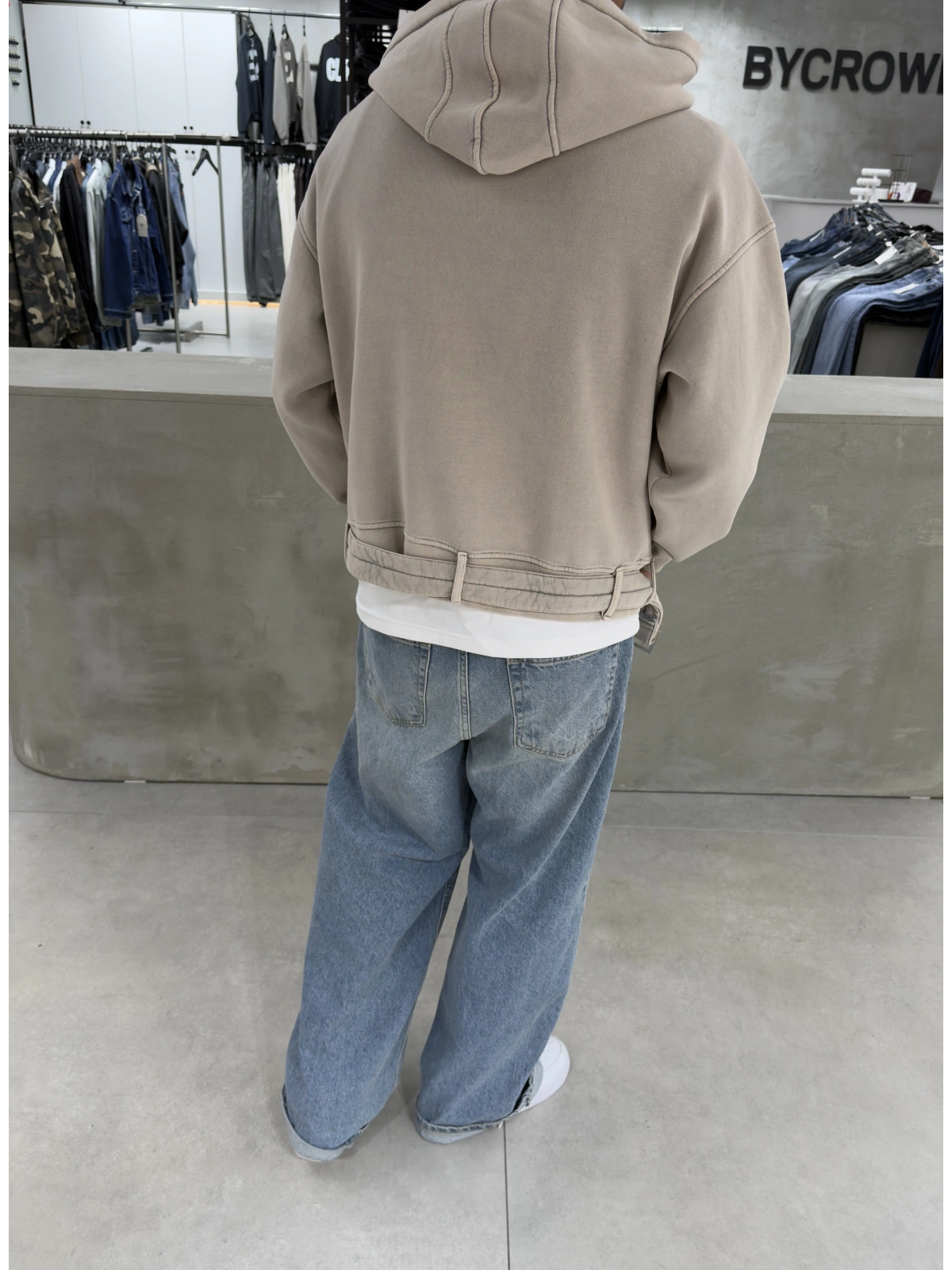 Krem Premium Kemer Detay Sweatshirt