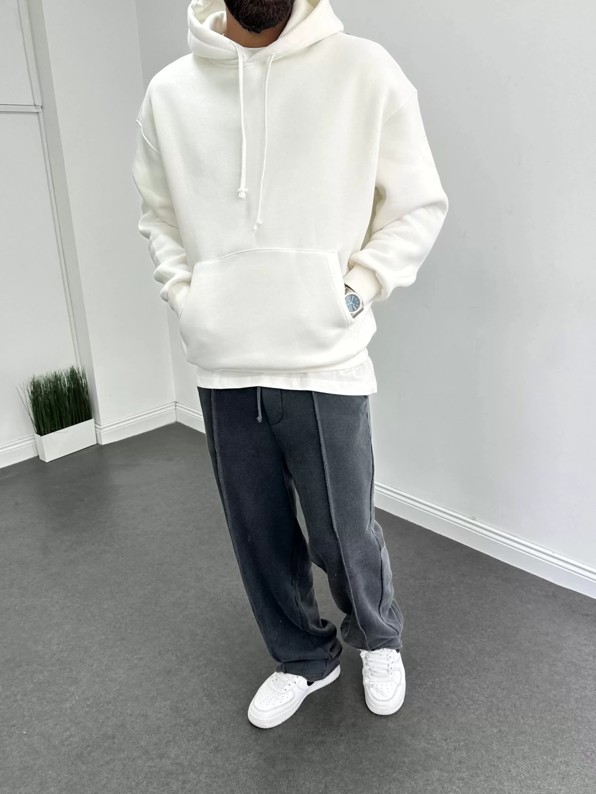 Beyaz Oversize Basic Kapişonlu Sweat