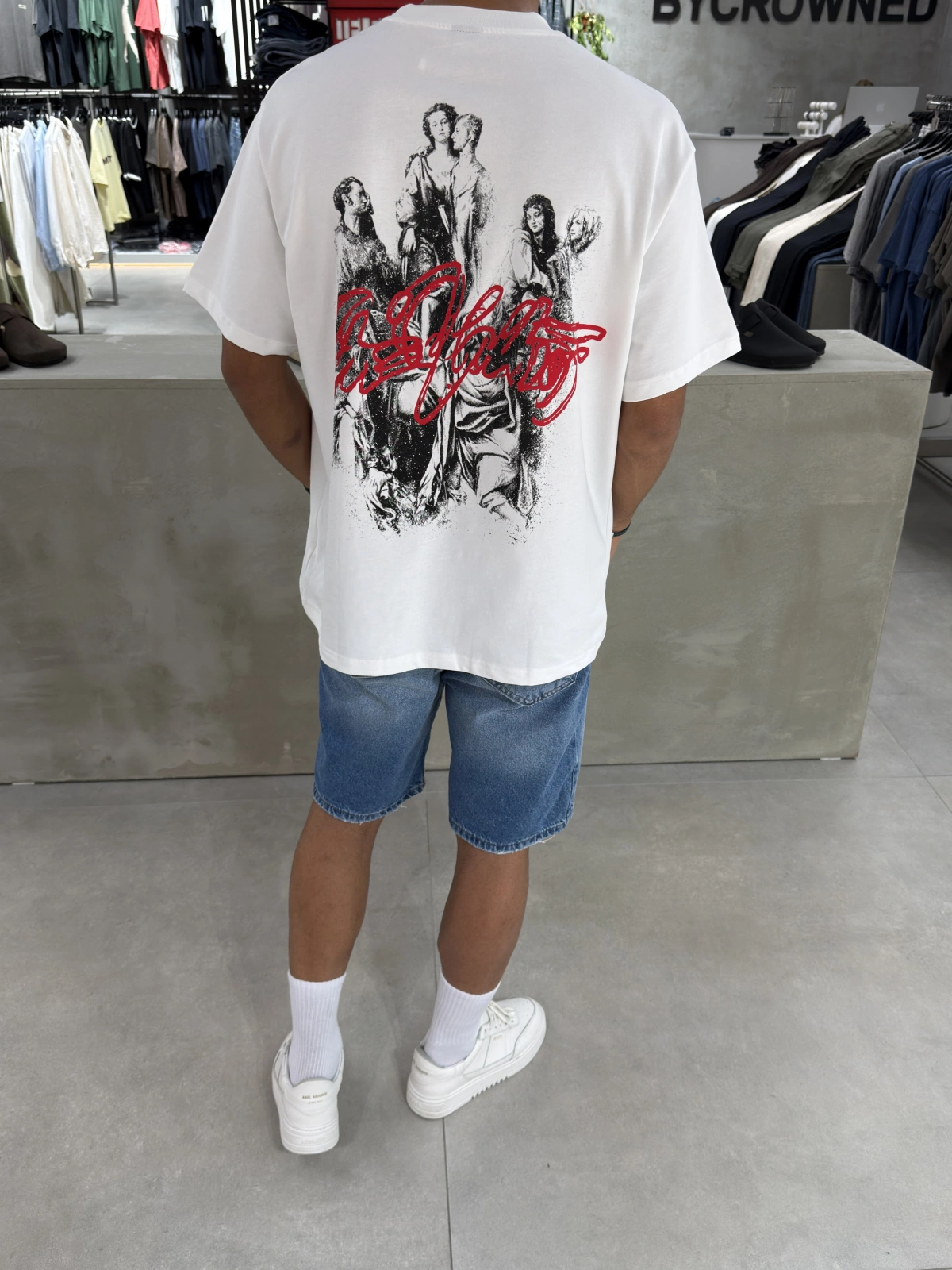 Beyaz Heykel Baskı Oversize T-Shirt
