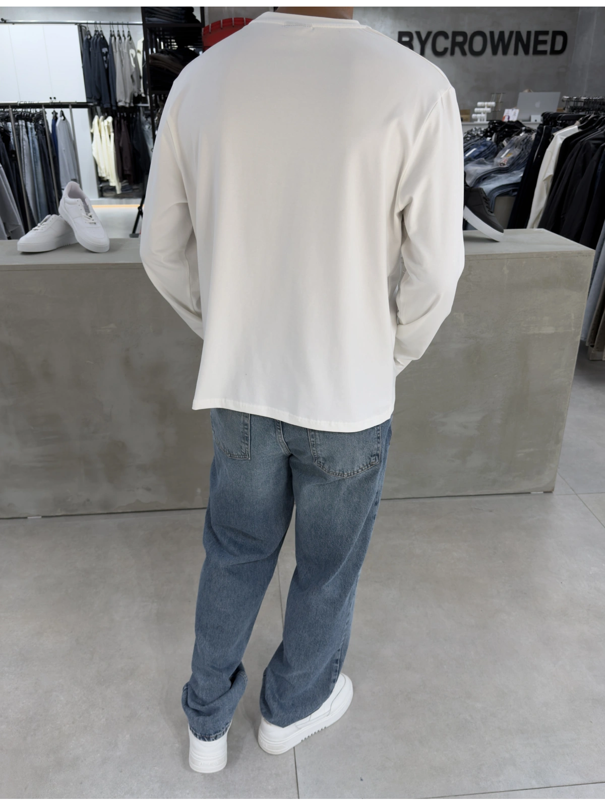 Beyaz Likralı Basic Sweat
