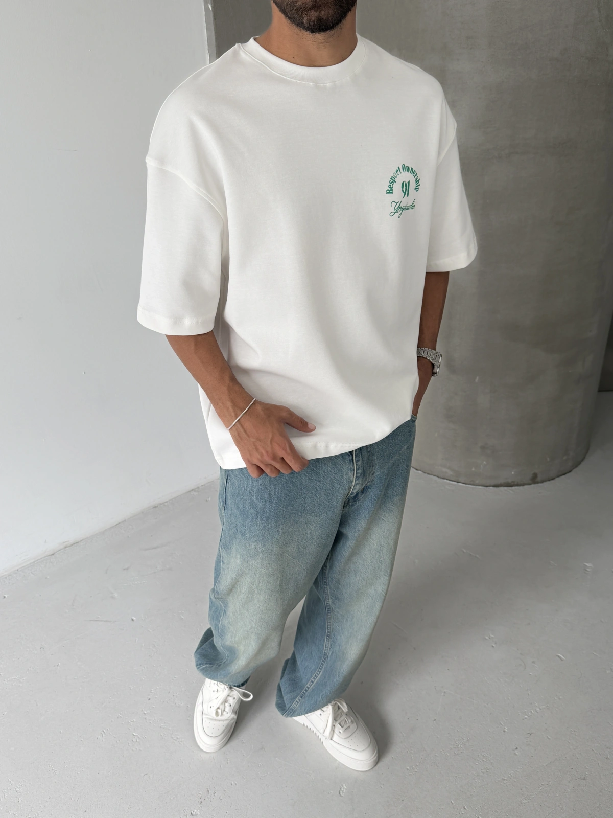 Beyaz Respect Oversize Tshirt