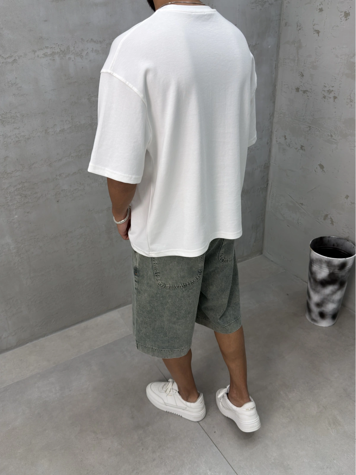 Beyaz Yıkamalı Miami Oversize T-Shirt