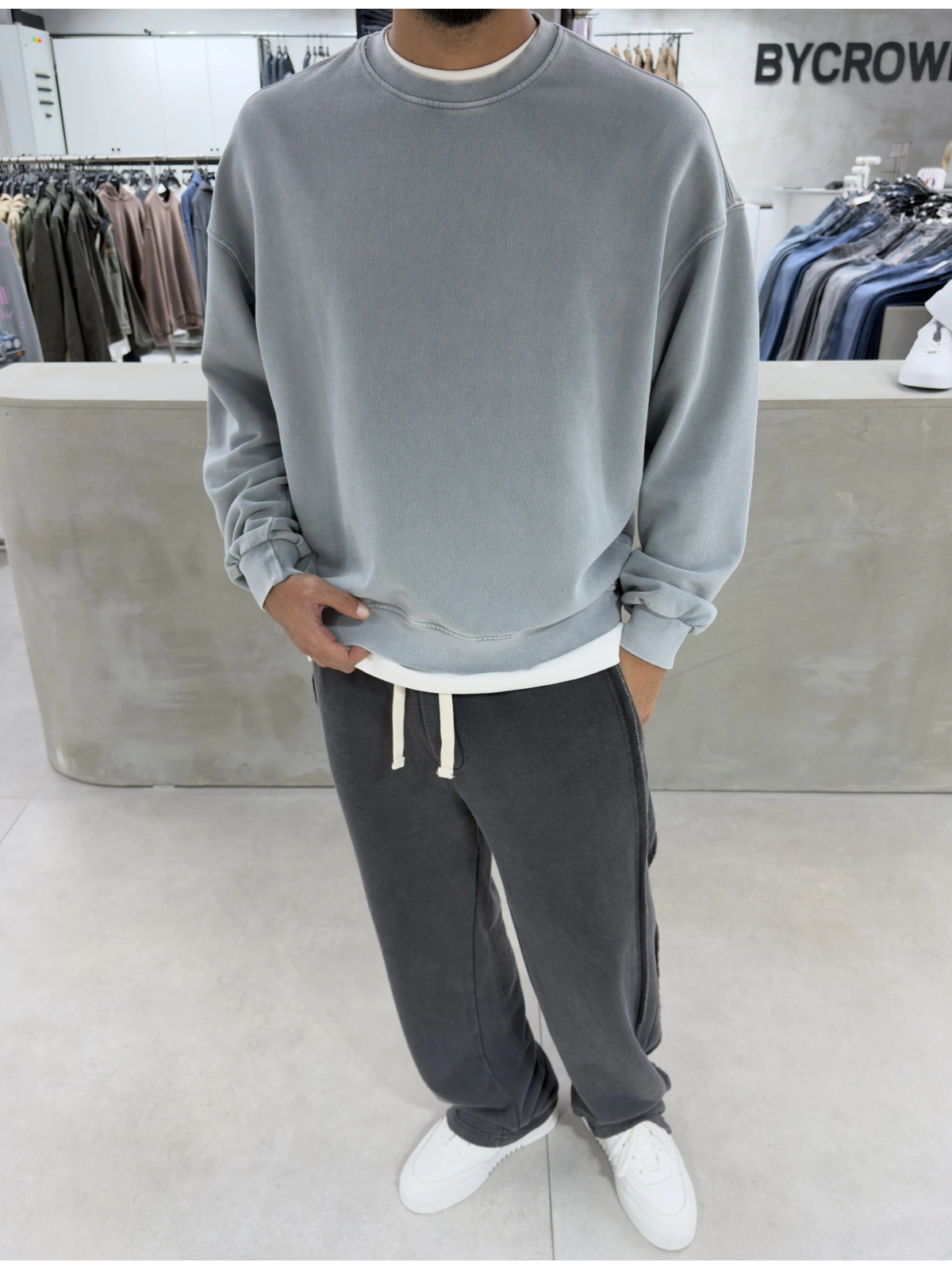 Gri Yıkamalı Bisiklet Yaka Oversize Sweatshirt