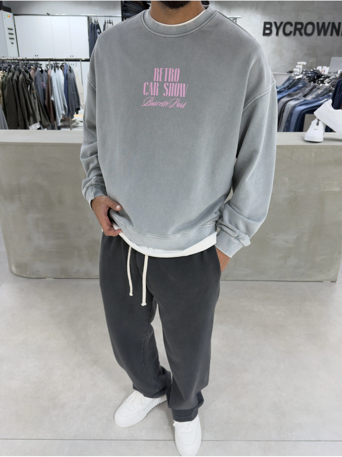 Gri Retro Yıkamalı Bisiklet Yaka Sweat