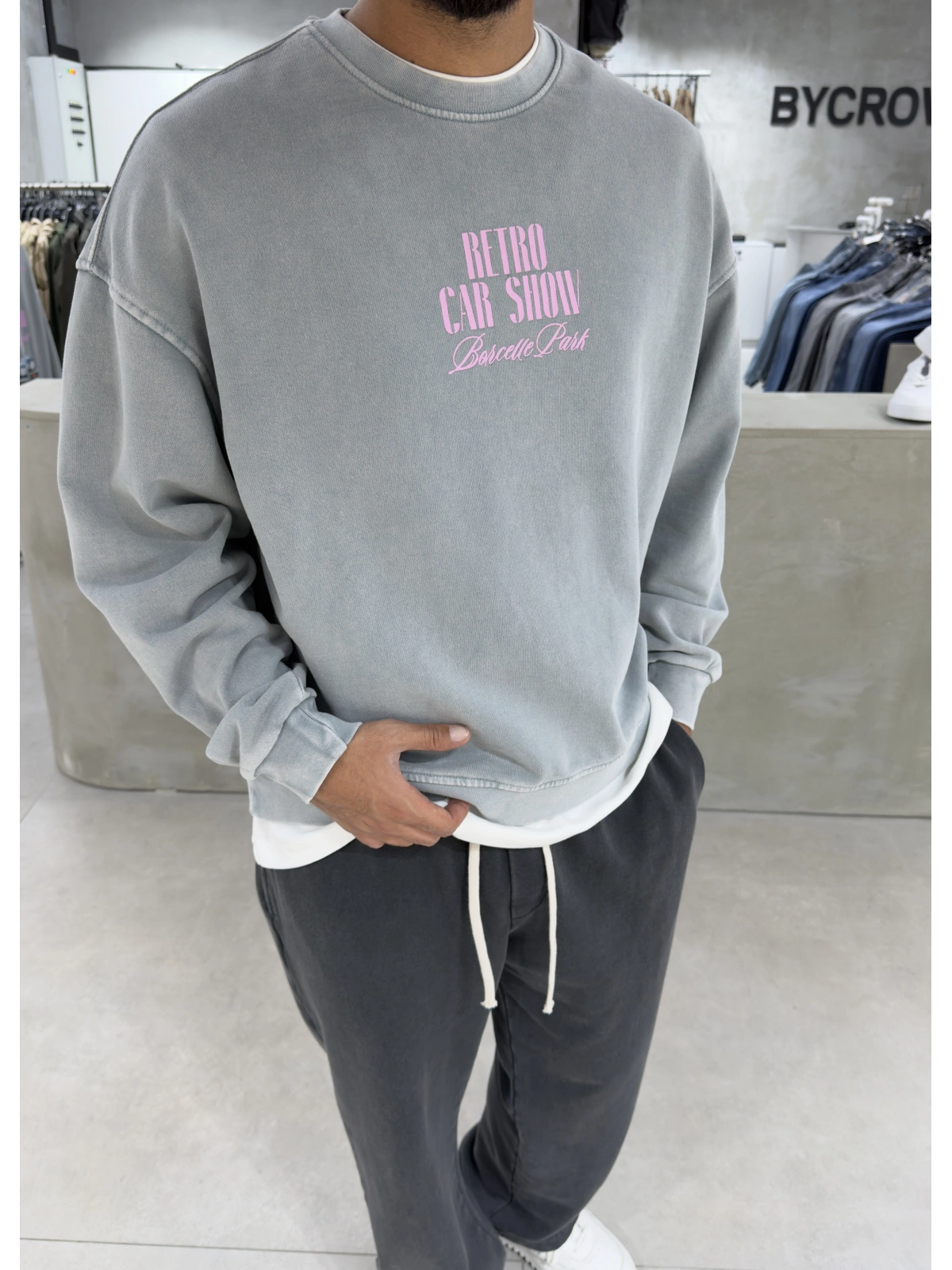 Gri Retro Yıkamalı Bisiklet Yaka Sweat