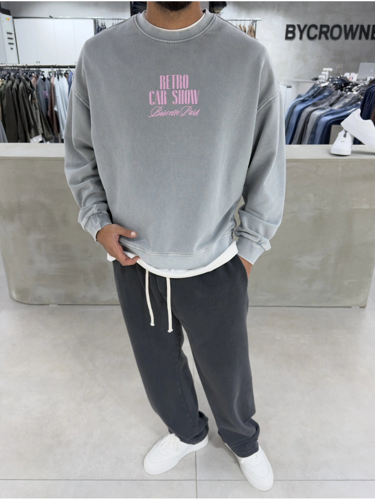 Gri Retro Yıkamalı Bisiklet Yaka Sweat