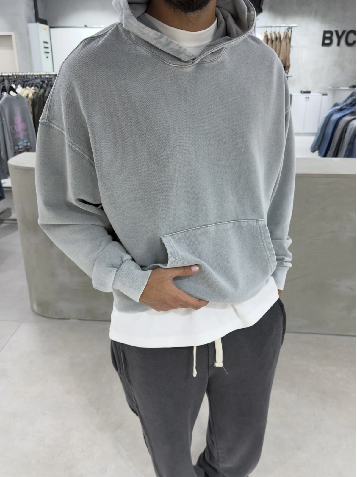 Gri Yıkamalı Oversize Kapüşonlu Sweatshirt