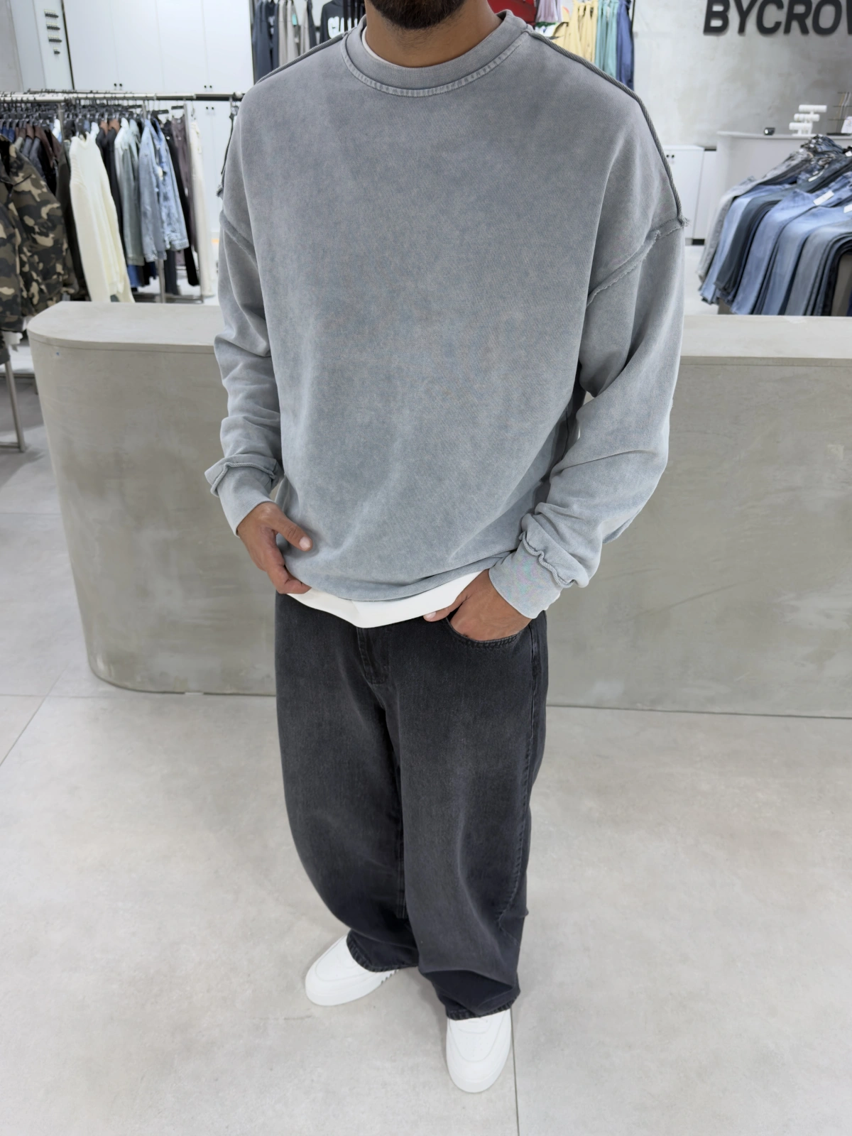 Gri Yıkamalı Sırt Detay Oversize Sweat