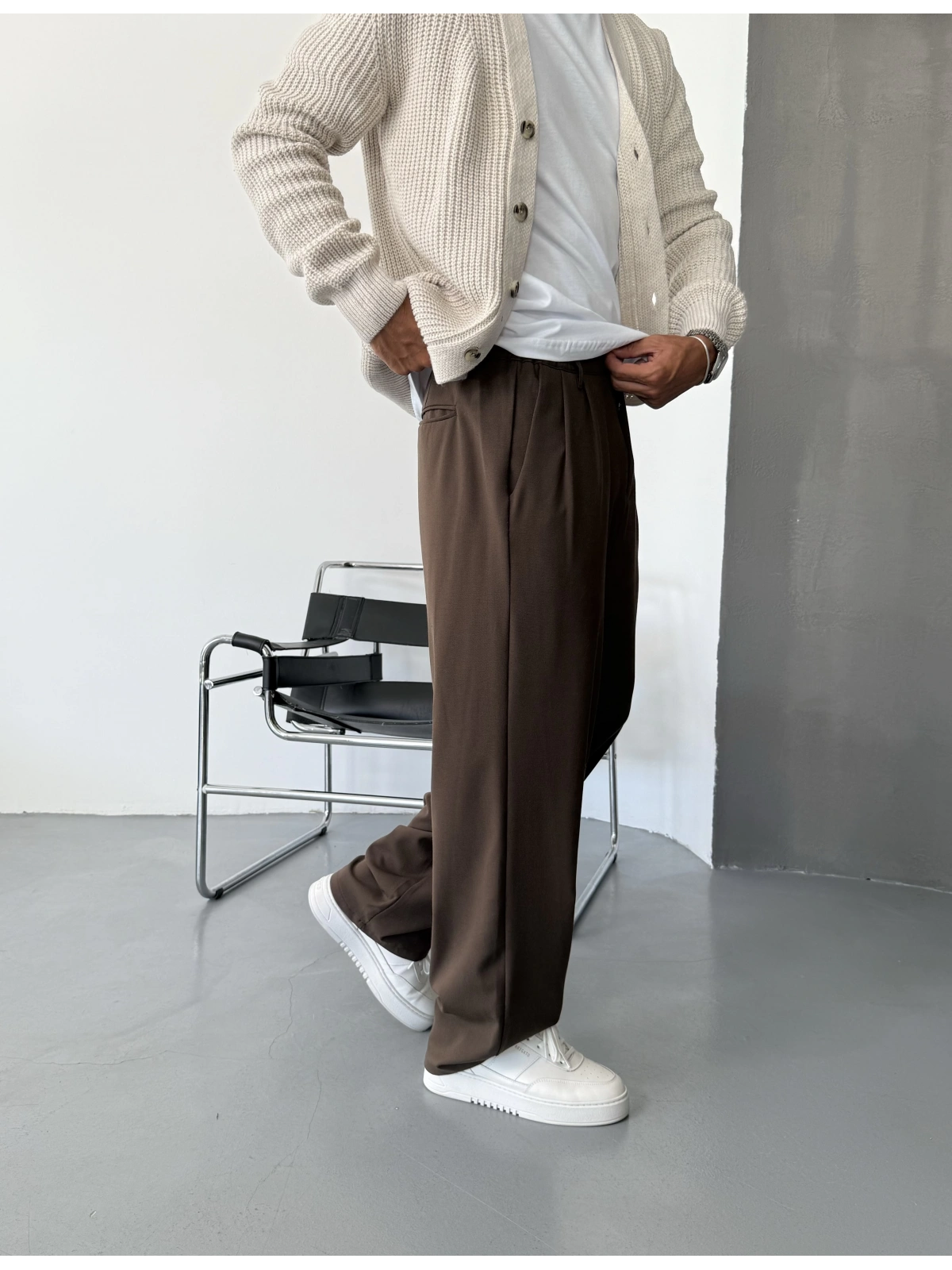 Kahve Pileli Kumaş Bol Kalıp Baggy Pantolon