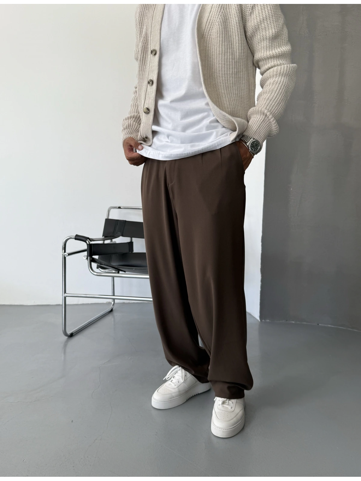 Kahve Pileli Kumaş Bol Kalıp Baggy Pantolon