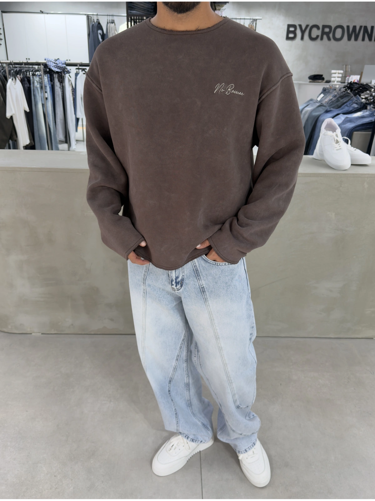 Kahve Yıkamalı Baskılı Oversize Sweat