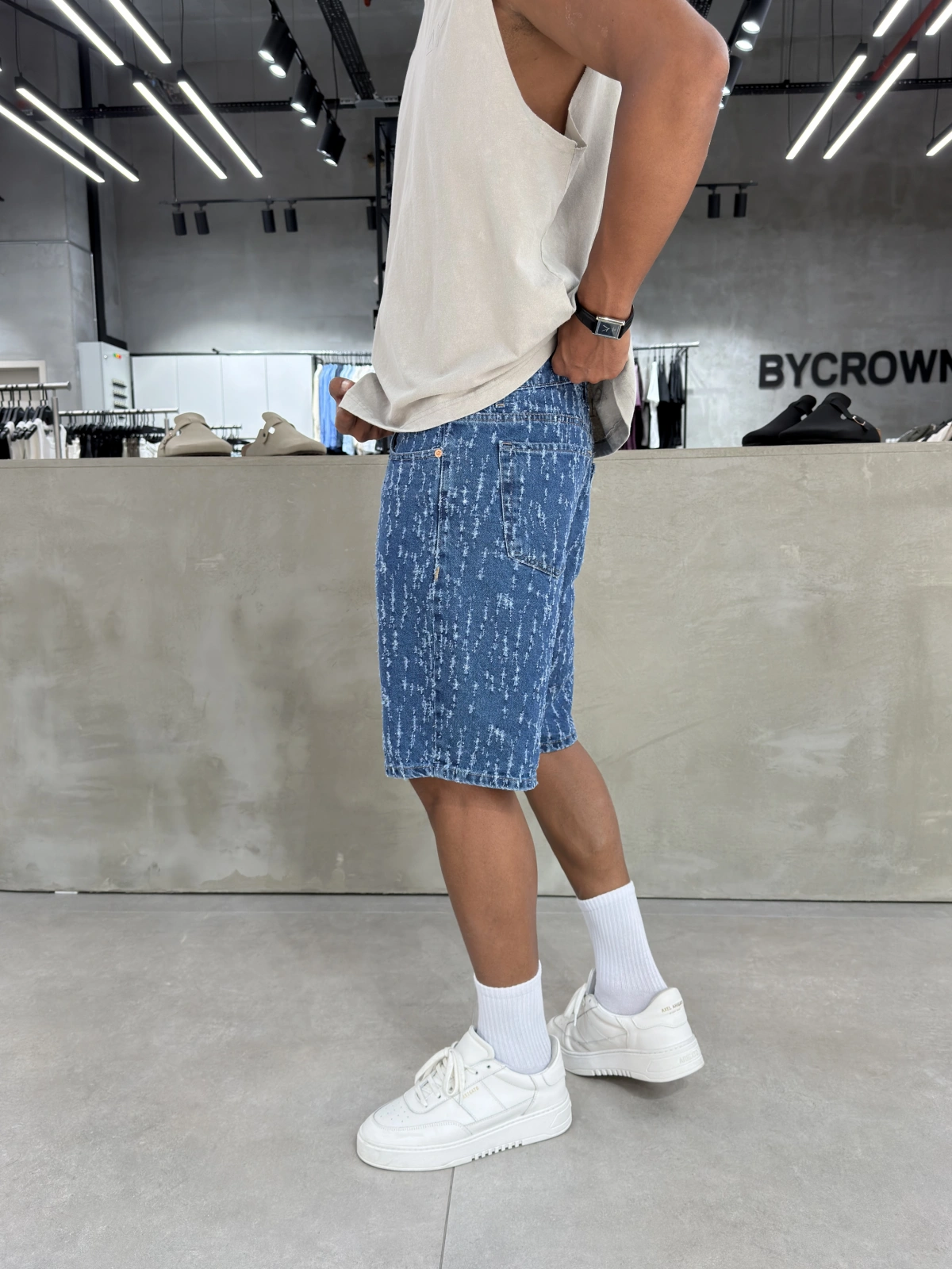 Mavi Desenli Bol Kalıp Denim Şort