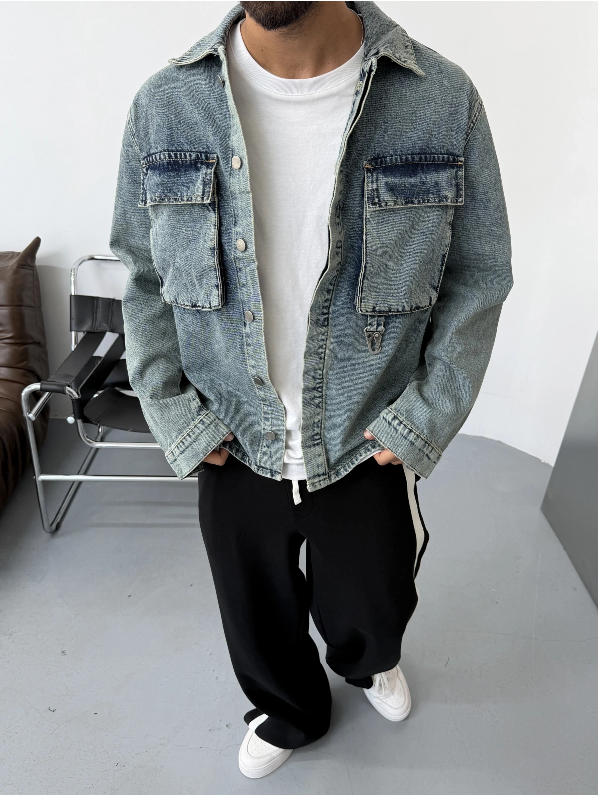 Mavi Eskitme Aksesuar Detay Denim Ceket
