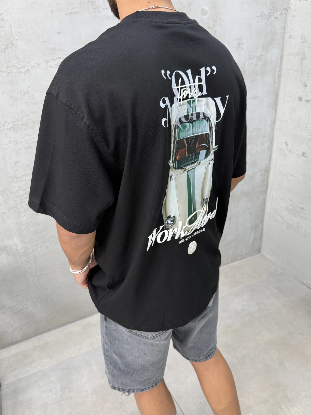 Siyah Old Money Baskılı Oversize T-shirt