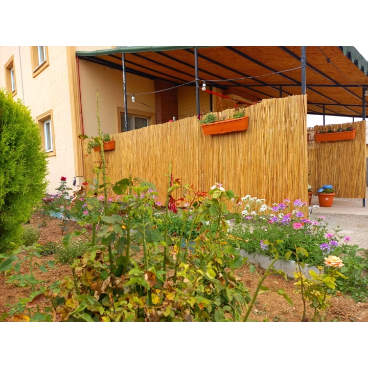2 Metre x 3 Metre Hasır Bahçe Çiti Balkon Çiti Gölgelik ve Dekorasyon