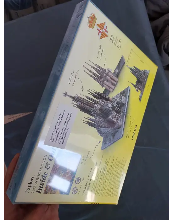 3D Yapboz Sagrada Familia Gerçekçi Kartondan Model 1/700 Ölçek 370 Parça 22 cm x 25 cm