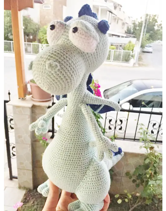 Amigurumi El Örgüsü Ejderha