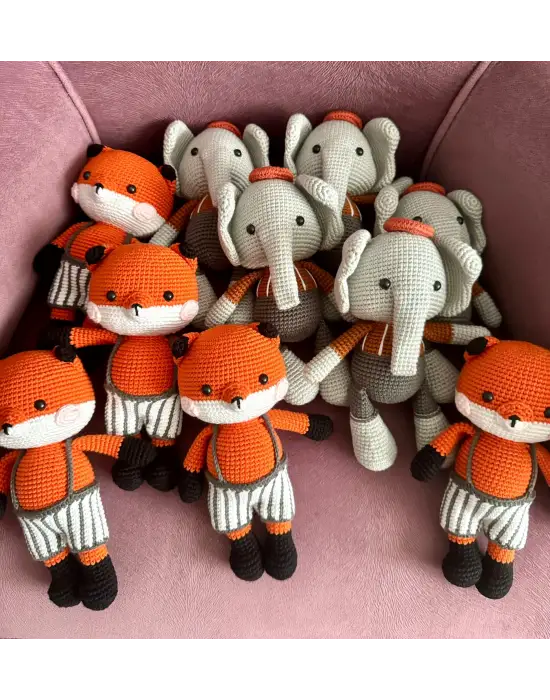 Amigurumi El Örgüsü Oyuncak Tilki