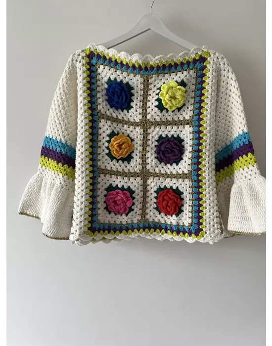 Sipraişe göre Üretilm El Örgüsü Bluz