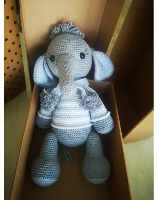 Sevimli Fil Amigurumi El Örgüsü Oyuncak