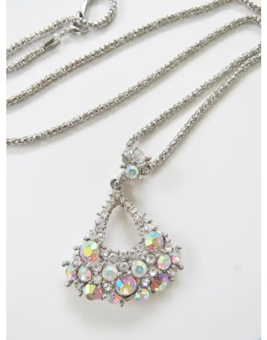 Renk Değiştiren Taşlı Bayan Kolye