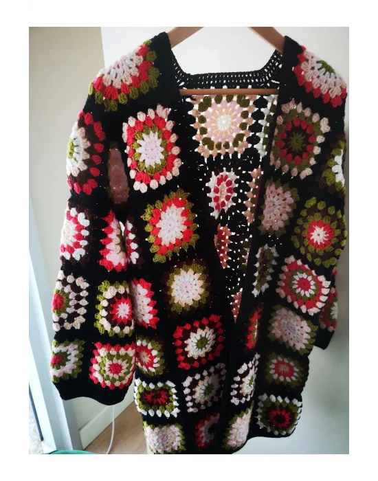 Kare Motifli Hırka Tığ Işi El Örgüsü Hırka Siprişe Göre Üretim