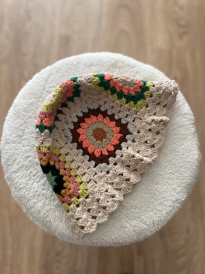 El Örgüsü Beanie Bucket Bere