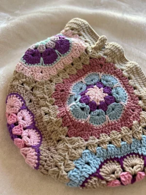 El Örgüsü Beanie Bucket Bere