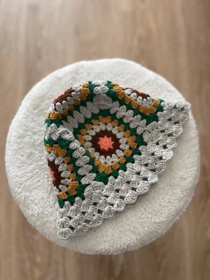 El Örgüsü Beanie Bucket Bere