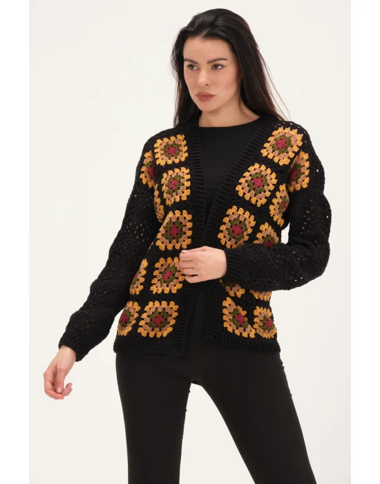 Siparişe Göre Hazırlanır Kare Motifli El Örgü Hırka