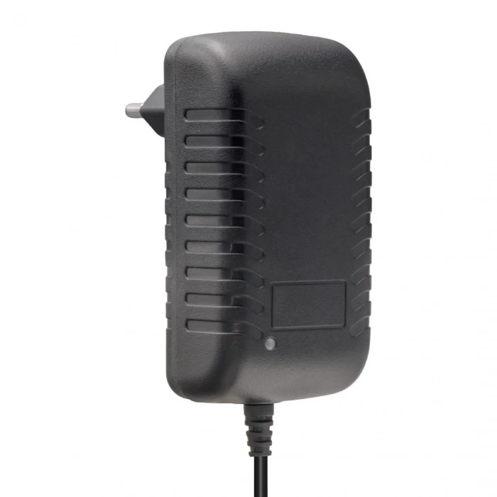 Weko 8.4 Volt - 1 Amper 8.4 Watt 5.5*2.5 Uçlu Lityum Pil Ledli Yerli Üretim Şarj Adaptörü