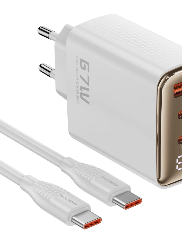 Realpower 67W GaN 3 Çıkışlı USB-C1/C2/A Dijital Göstergeli PD Hızlı Şarj Adaptörü Şarj Aleti ve 100W USB-C to USB-C Kablo Seti Beyaz TCS67WWH