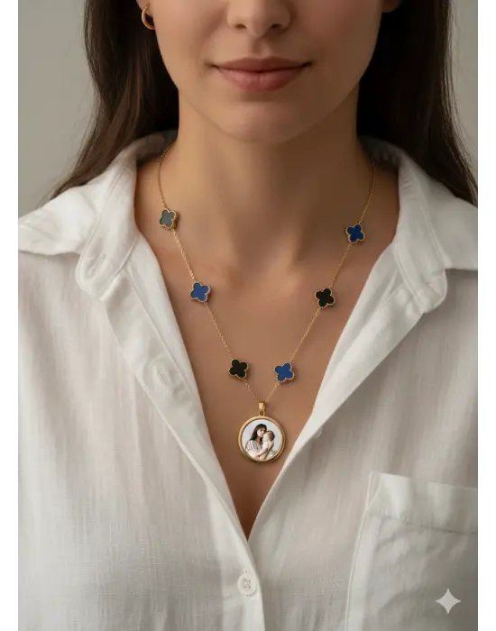 Yoncalı Anı Kolyesi Mavi-Siyah