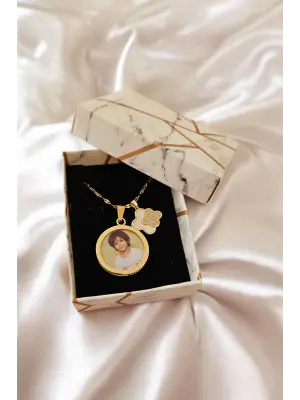 Anı kolyesi yonca detaylı