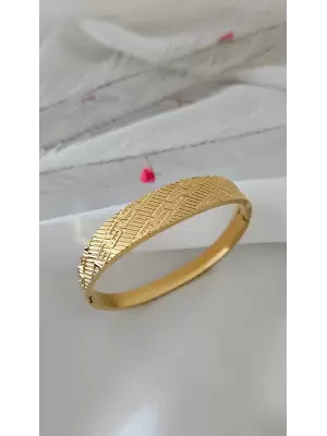 Kelepçe bileklik