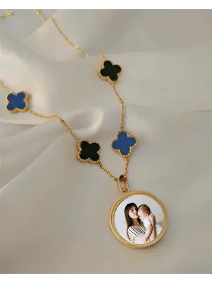 Yoncalı Anı Kolyesi Mavi-Siyah