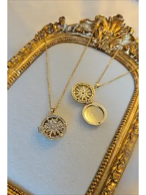 Yıldız Kapaklı Anı Kolyesi Fotoğraflı