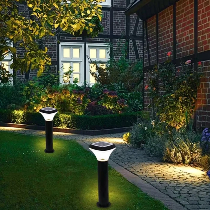 100W Solar Bahçe Armatürü ; Kumandalı ; 2000lm ; 6500K-4000K-3200K Seçmeli