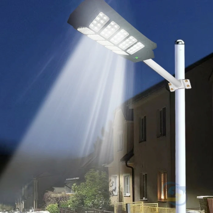 300W Solar Sokak Armatürü ; Sensörlü Ve Kumandalı ; 4800lm ; 6500K-3200K