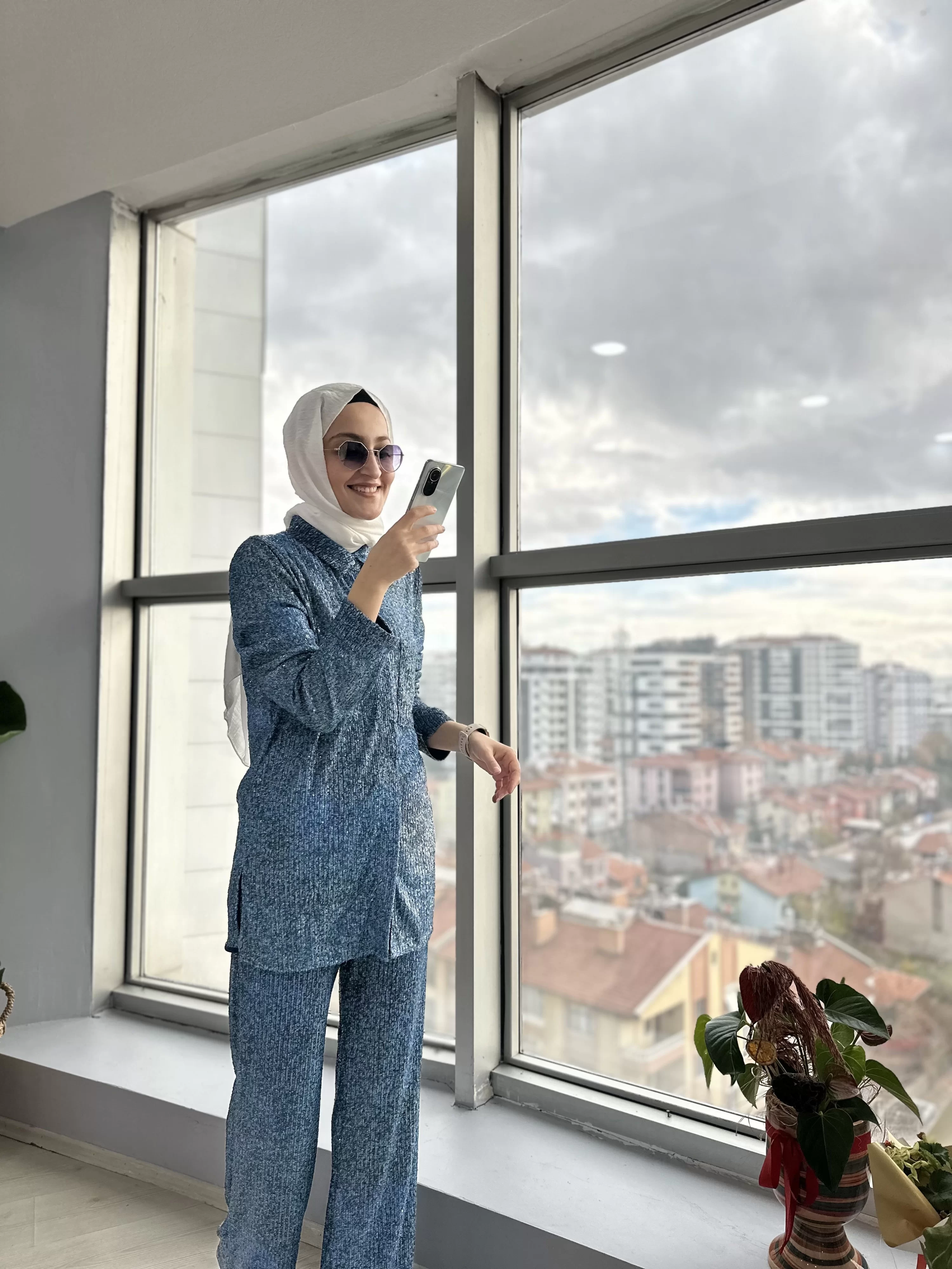 Denim Efektli Payet Pantolon