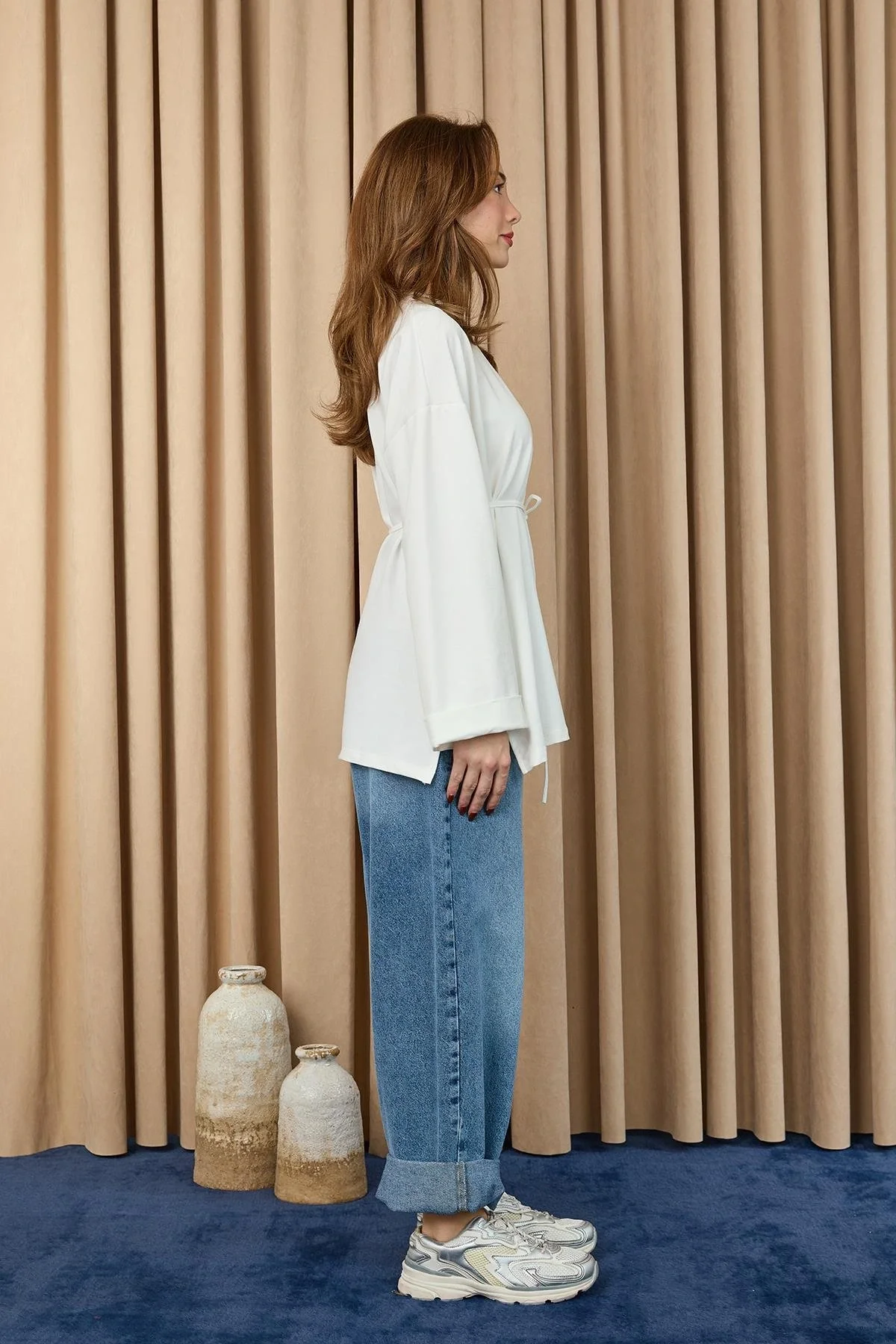 Kadın Düşük Omuz Detaylı Bağlama Aksesuarlı Bluz