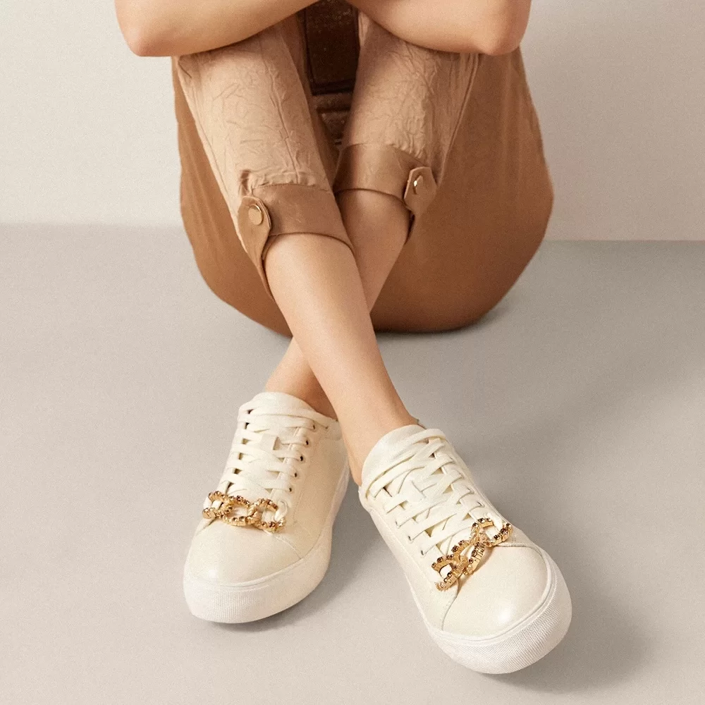 Kırık Beyaz Sneaker