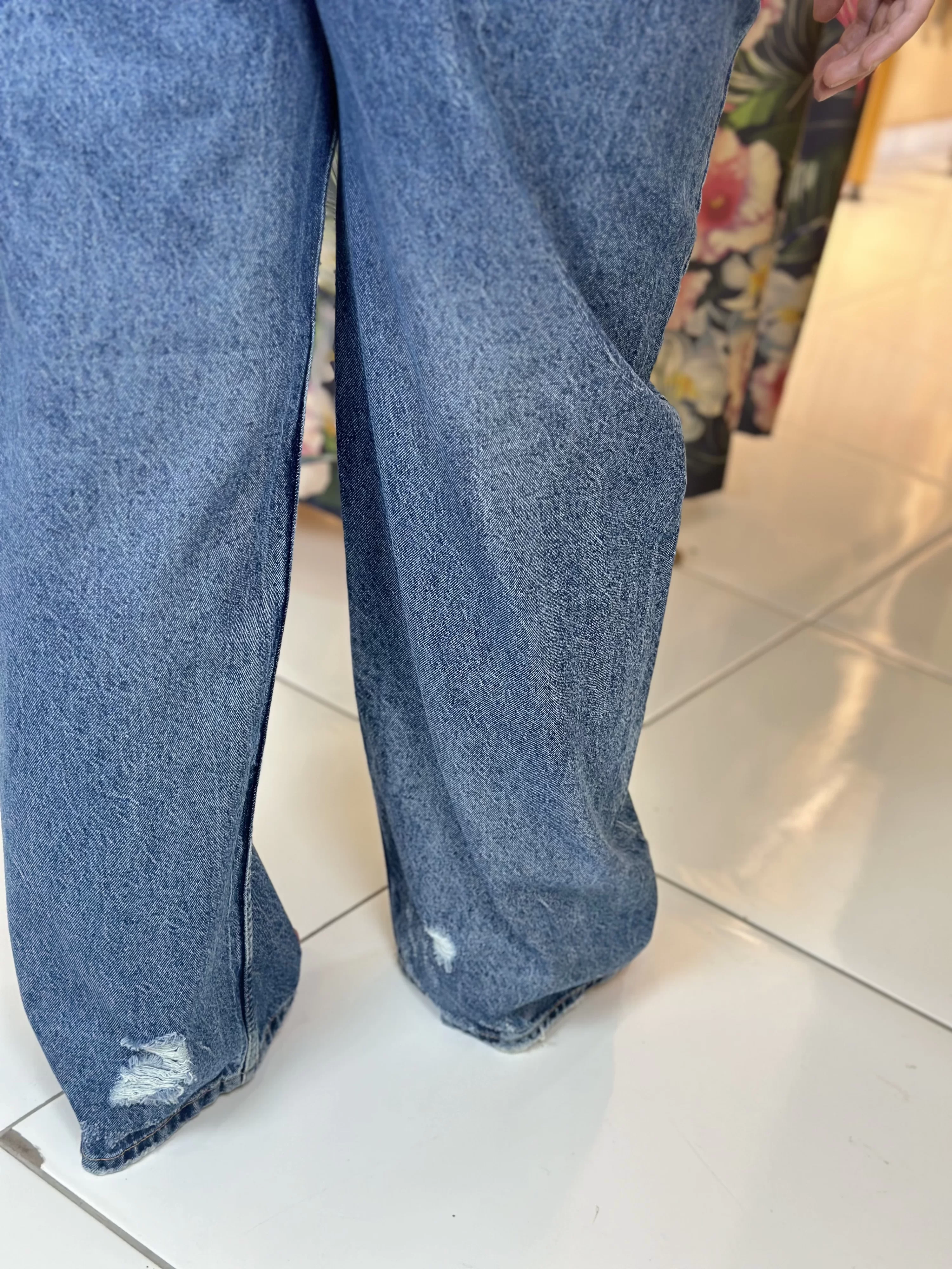 Paçası Yırtık Denim Pantolon Mavi