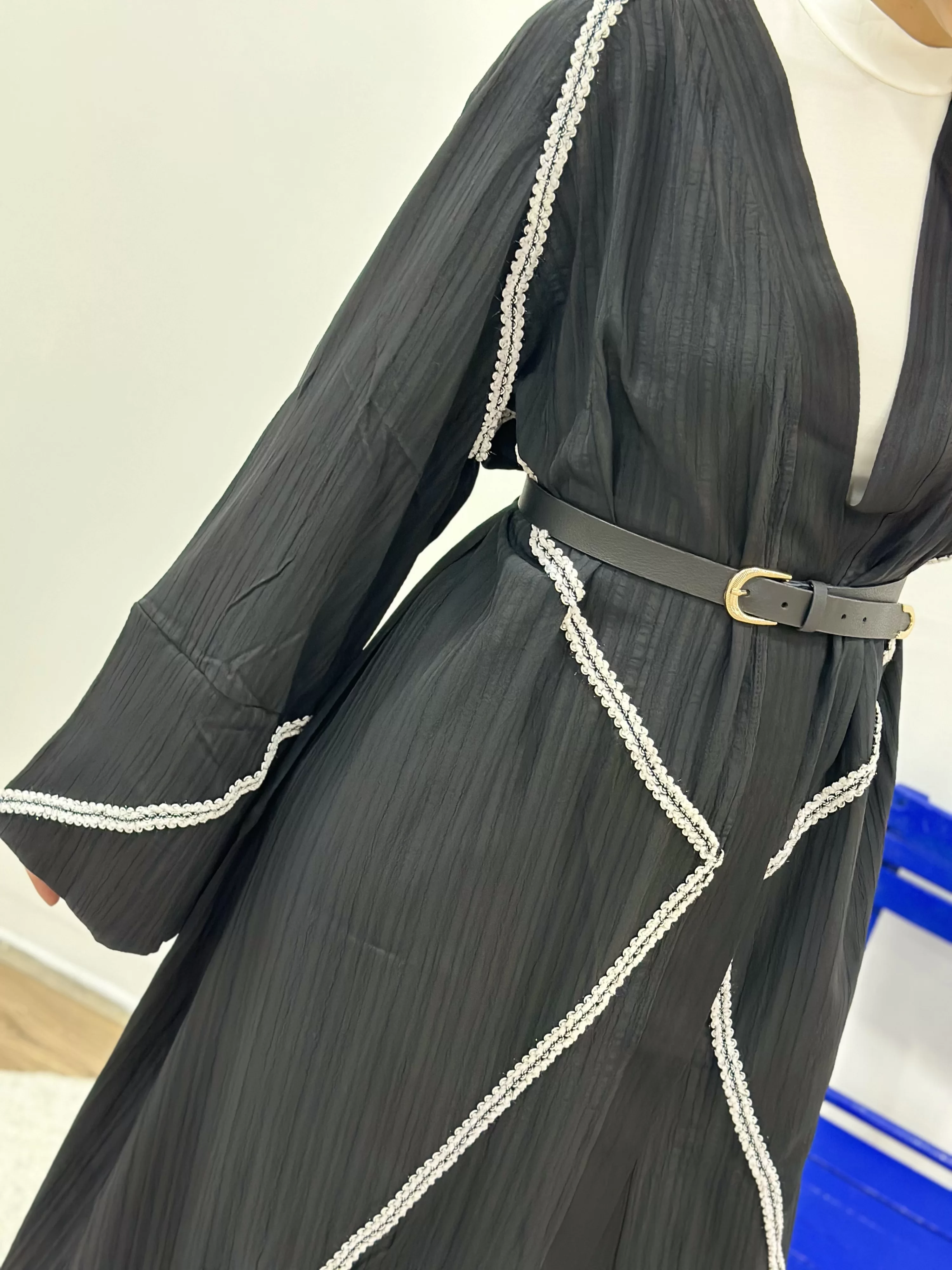 Şerit Detaylı Gofre Uzun Kimono Ceket